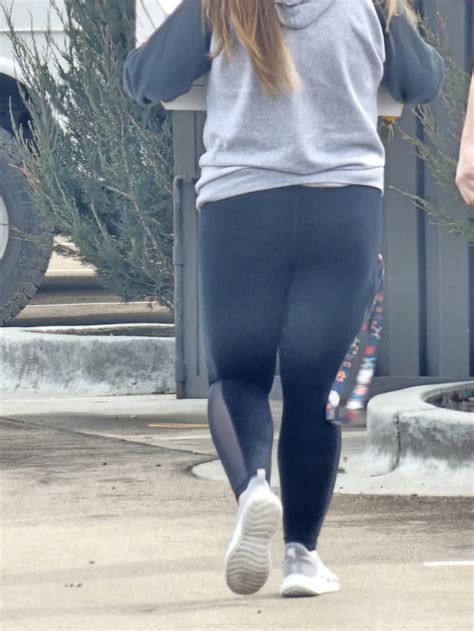 creep shot leggings|Creeeepy : r/leggingscreepshots